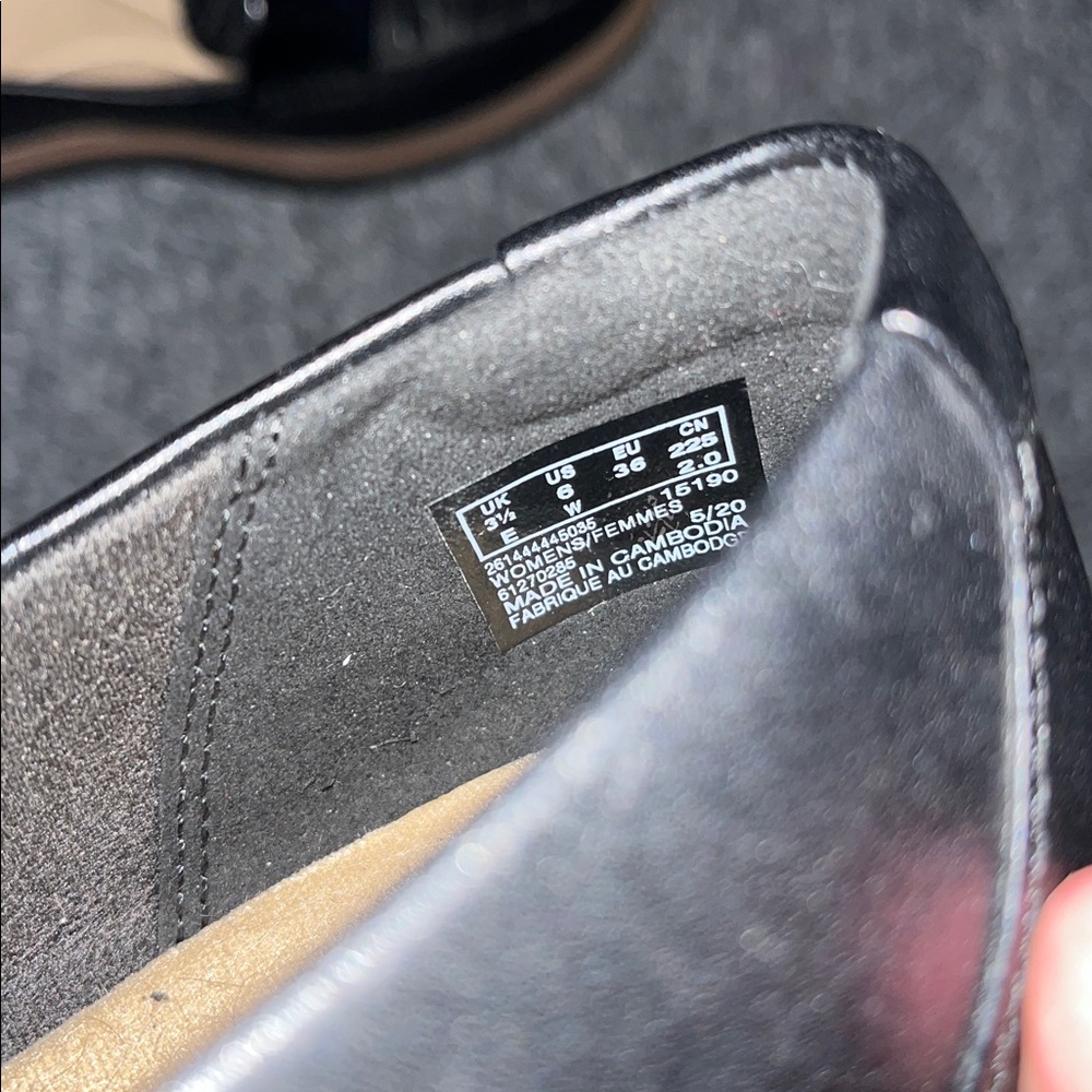 Women’s Clark’s Raisie Arlie Black Loafer Shoes - Picture 5 of 6